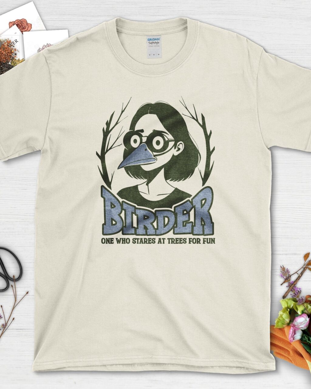 Alternative view of Stares Trees Bird Lover T-Shirt