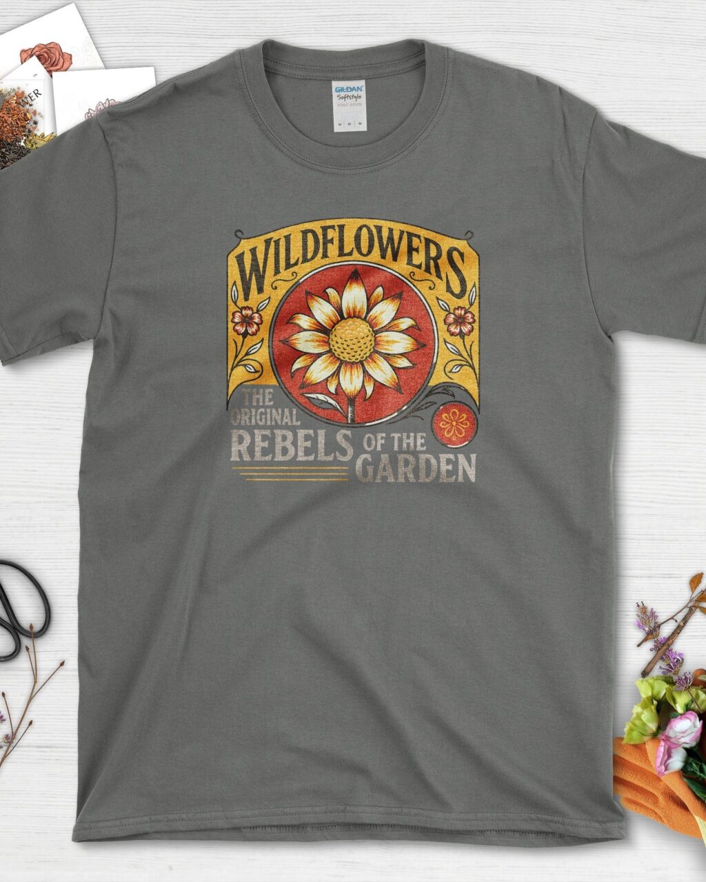Alternative view of Wildflowers Rebels Garden T-Shirt